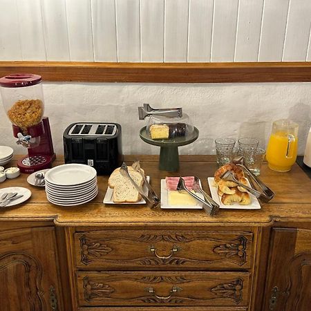 Hosteria Las Lucarnas San Martín de los Andes Екстериор снимка