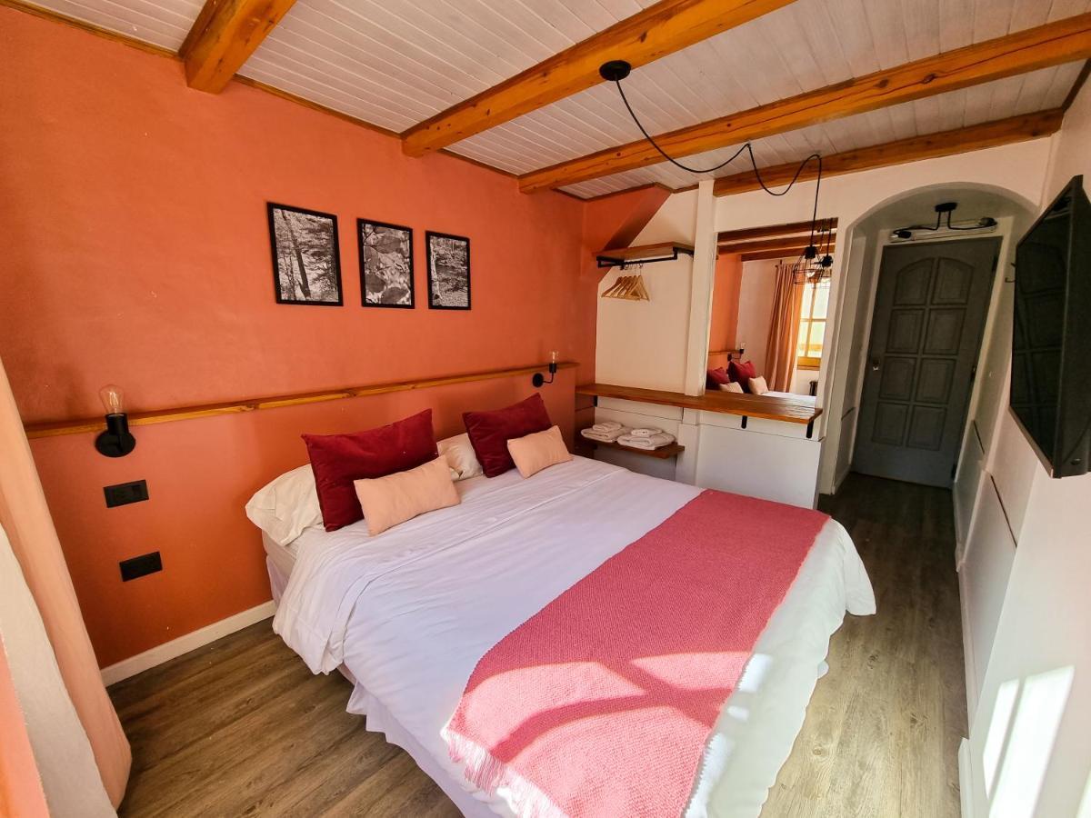 Hosteria Las Lucarnas San Martín de los Andes Екстериор снимка