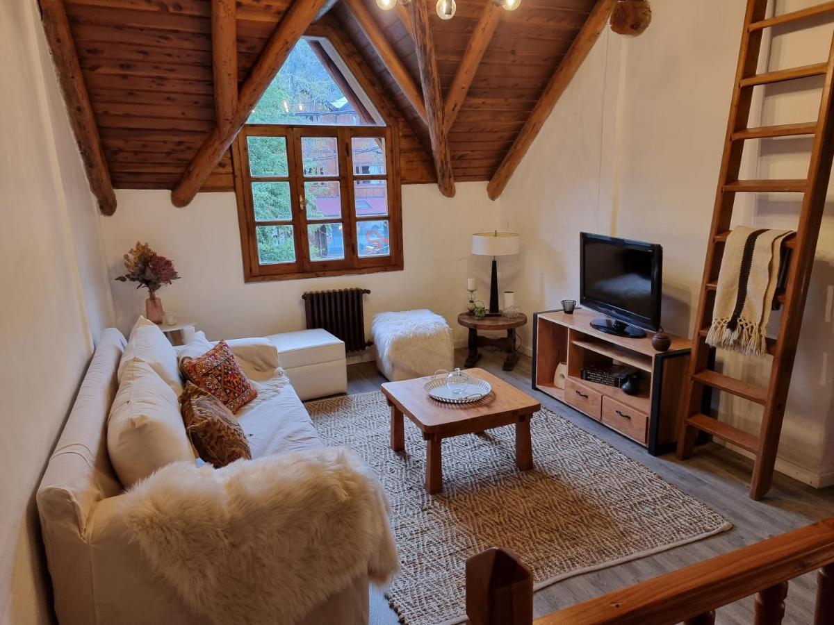 Hosteria Las Lucarnas San Martín de los Andes Екстериор снимка