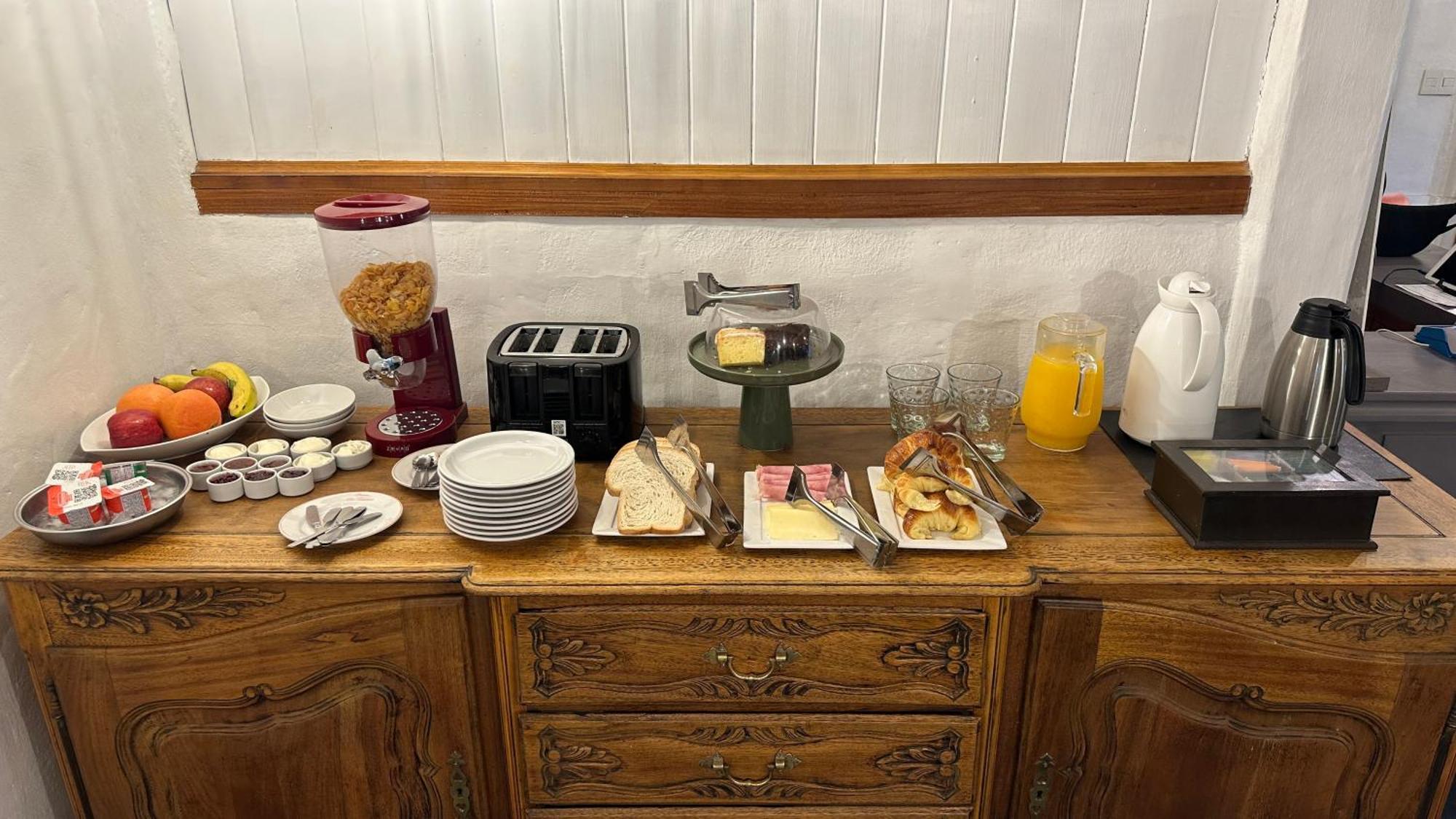 Hosteria Las Lucarnas San Martín de los Andes Екстериор снимка